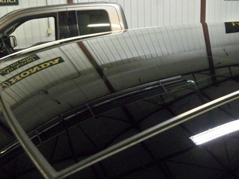 Used 2020 Ford Edge Titanium image 5