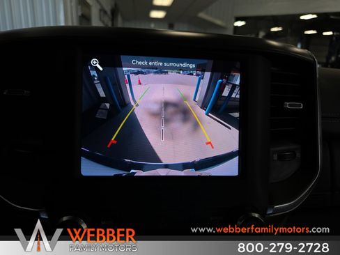 Used 2021 RAM 1500 Laramie AWD/4WD image 29
