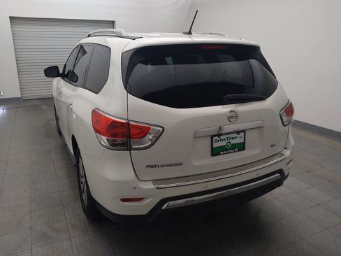Used 2015 Nissan Pathfinder SL w/ Cargo Package FWD image 6