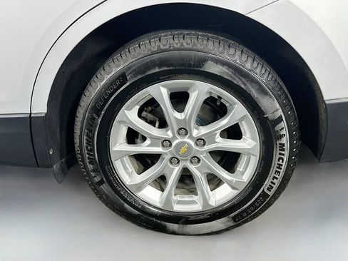 Used 2018 Chevrolet Equinox LT image 34