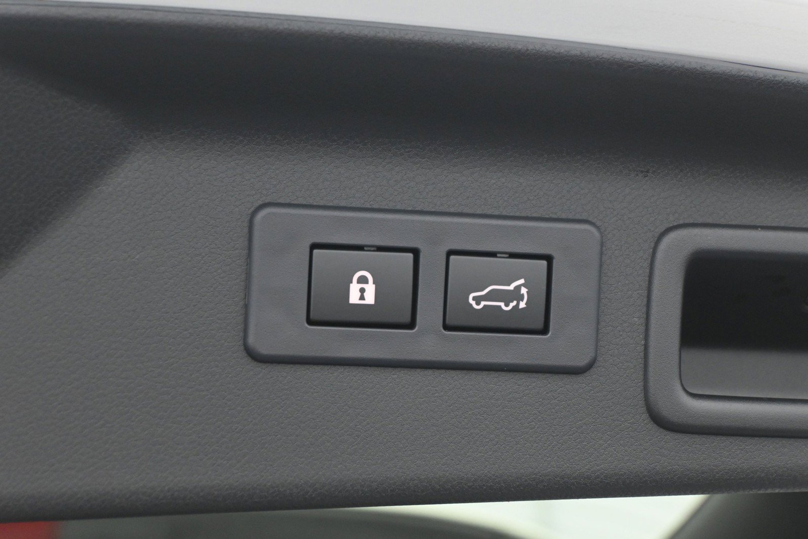 Used 2025 Subaru Forester Premium AWD/4WD image 16
