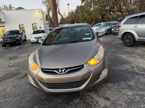 Used 2012 Hyundai Elantra GLS w/ Preferred Pkg 3 FWD image 5