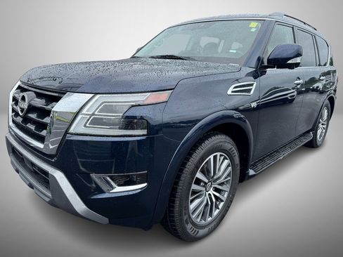Used 2021 Nissan Armada SL w/ Captain's Chairs Package image 2