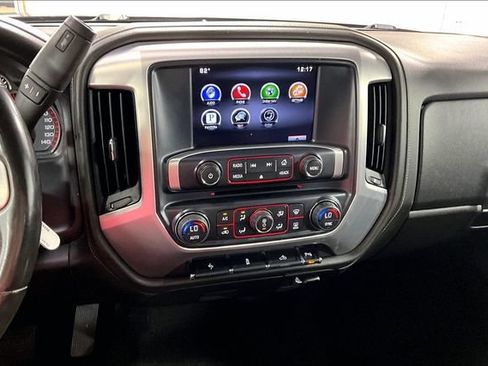 Used 2015 GMC Sierra 1500 SLE w/ SLE Value Package AWD/4WD image 4