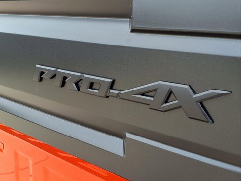 New 2026 Nissan Frontier PRO-4X w/ Pro-4x Convenience Package image 10