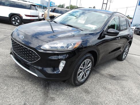 Used 2021 Ford Escape SEL AWD/4WD image 3