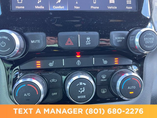 Used 2024 RAM 3500 Big Horn w/ Sport Appearance Package AWD/4WD image 23