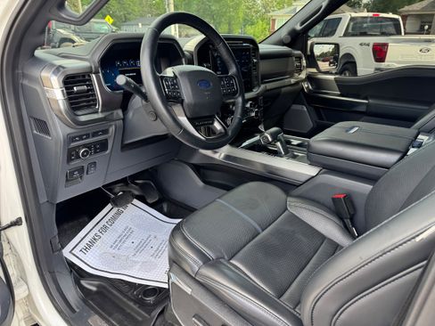 Used 2024 Ford F150 Platinum AWD/4WD image 10