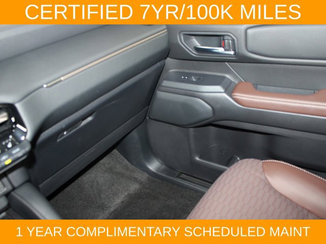 Used 2025 Toyota Land Cruiser w/ Premium Package AWD/4WD image 15