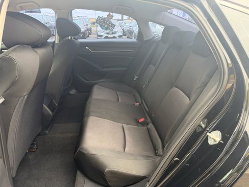 Used 2020 Honda Accord LX image 10