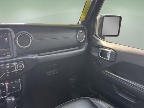 Used 2023 Jeep Wrangler Sahara w/ Cold Weather Group image 22