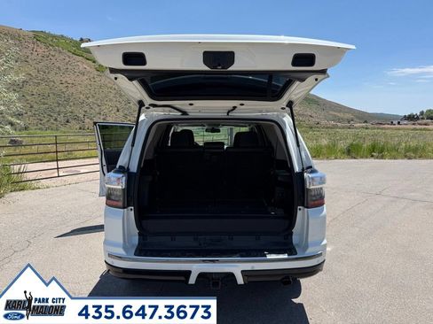 Used 2019 Toyota 4Runner Limited AWD/4WD image 32