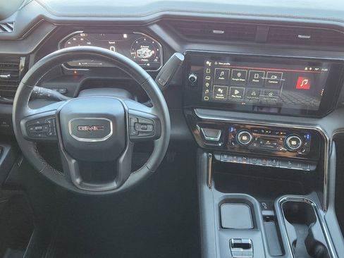 Used 2024 GMC Sierra 2500 AT4 w/ AT4 Premium Plus Package image 30