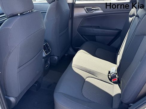 New 2026 Kia Sportage LX image 12