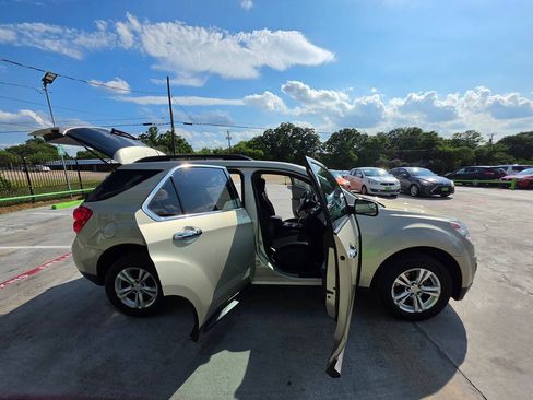 Used 2013 Chevrolet Equinox LT AWD/4WD image 43