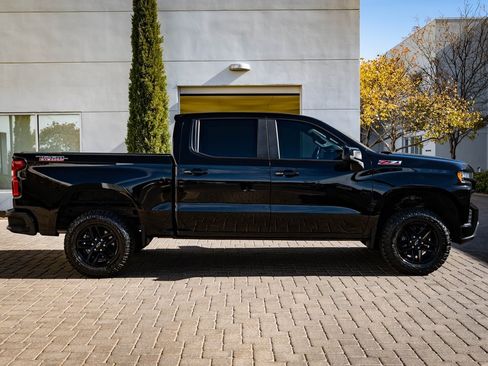 Used 2020 Chevrolet Silverado 1500 LT Trail Boss image 6