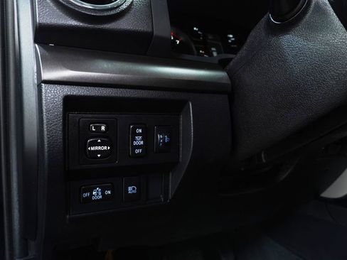 Used 2021 Toyota Tundra SR5 w/ TRD Off-Road Package AWD/4WD image 23
