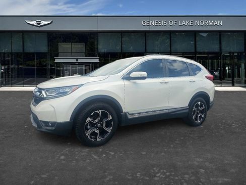 Used 2018 Honda CR-V Touring image 1