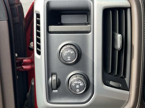 Used 2018 GMC Sierra 1500 SLT w/ SLT Premium Package image 30