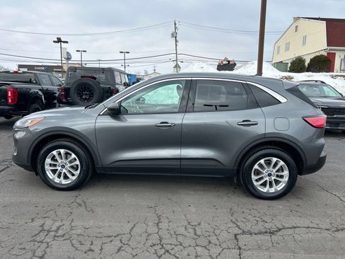 Certified 2022 Ford Escape SE w/ Convenience Package image 4