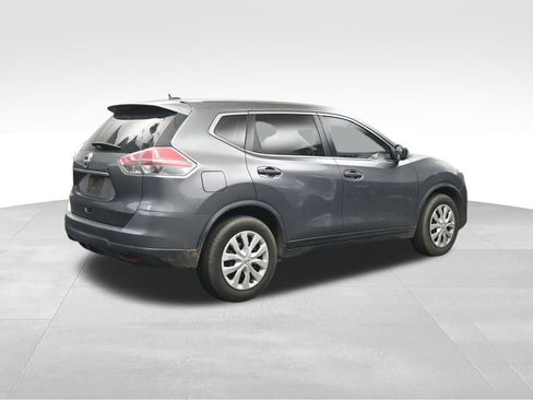 Used 2016 Nissan Rogue S FWD image 5