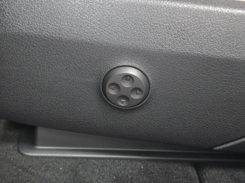 New 2026 Mercedes-Benz GLC 300 4MATIC image 22