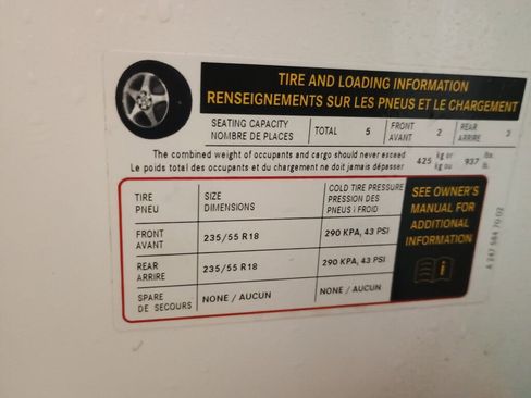 Certified 2021 Mercedes-Benz GLB 250 4MATIC image 31