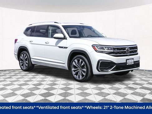 Used 2022 Volkswagen Atlas SEL Premium image 11
