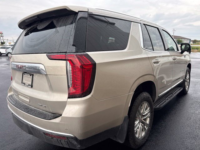 Used 2022 GMC Yukon SLT w/ SLT Premium Package AWD/4WD image 7