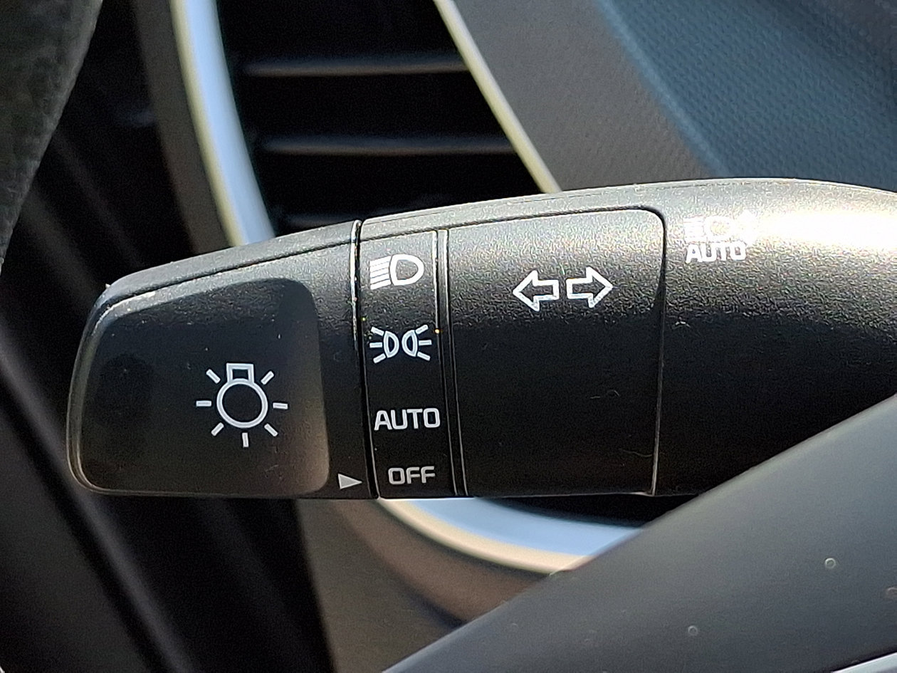 Used 2026 Kia Seltos LX AWD/4WD image 25