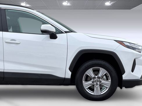 Used 2025 Toyota RAV4 XLE w/ Weather Package image 34