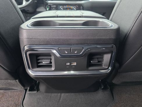 Used 2024 Chevrolet Silverado 2500 High Country w/ Technology Package image 23