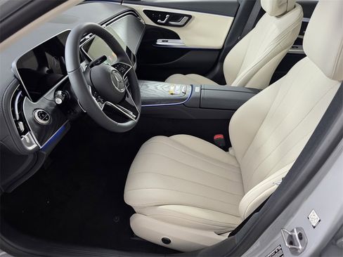 New 2026 Mercedes-Benz E 350 Sedan image 6