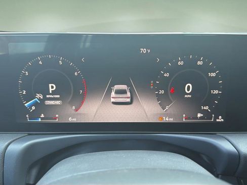 New 2026 Nissan Sentra SV FWD image 10