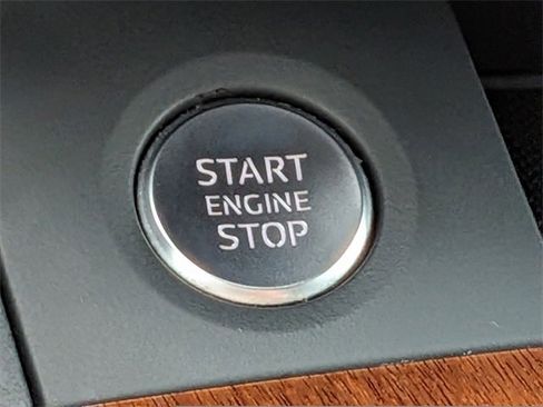 Used 2023 Audi Q5 2.0T Premium w/ Convenience Package image 37