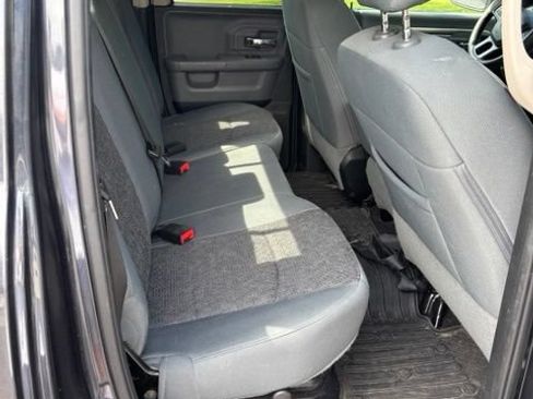 Used 2017 RAM 1500 Classic SLT w/ Protection Group AWD/4WD image 3