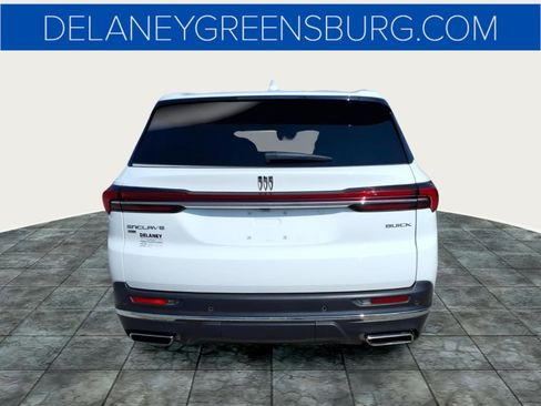 Used 2025 Buick Enclave Preferred w/ Power Package AWD/4WD image 4