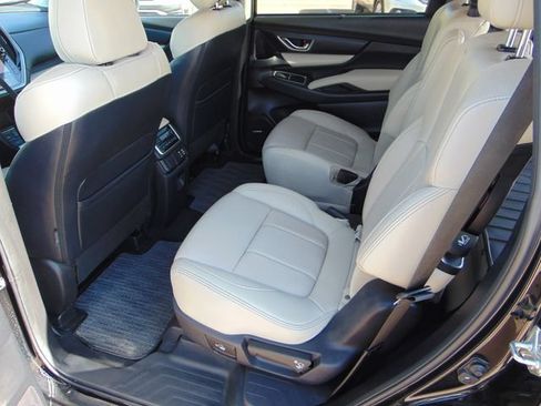 Used 2023 Subaru Ascent Limited w/ Technology Package AWD/4WD image 21