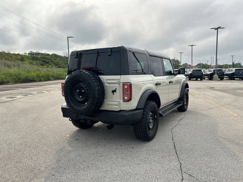 Certified 2026 Ford Bronco Outer Banks AWD/4WD image 7