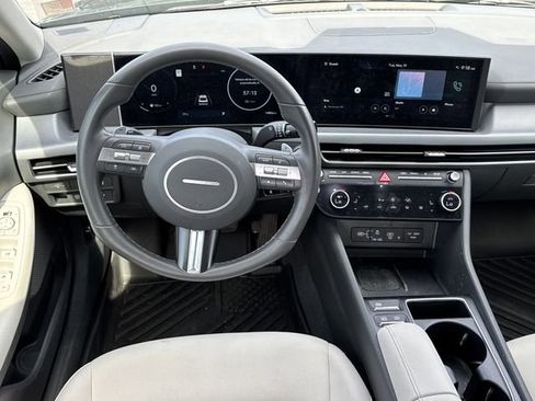 Certified 2024 Hyundai Sonata SEL w/ Convenience Package FWD image 22