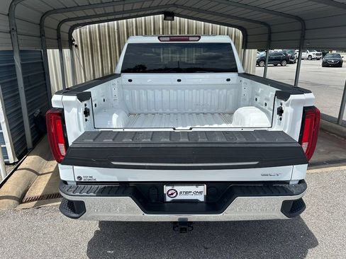 Used 2025 GMC Sierra 1500 SLT RWD image 30