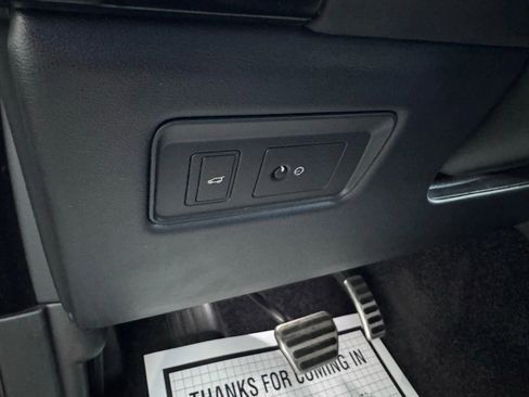 Used 2016 Land Rover Range Rover Supercharged image 27