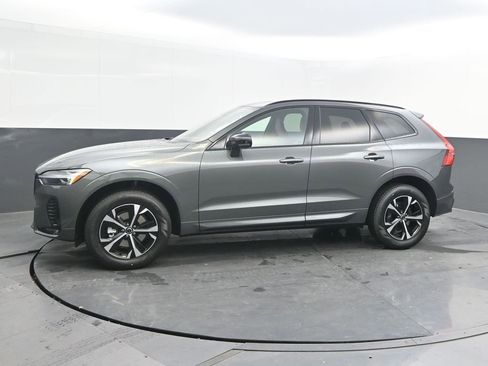 New 2026 Volvo XC60 B5 Core w/ Climate Package image 2