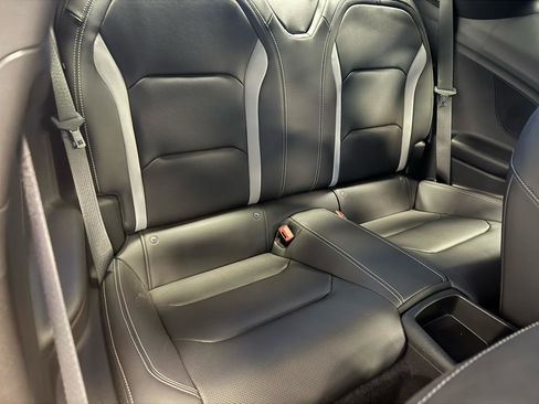 Used 2021 Chevrolet Camaro SS RWD image 13