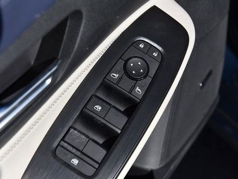 New 2026 Nissan Sentra SL w/ Floor Mat Package image 9