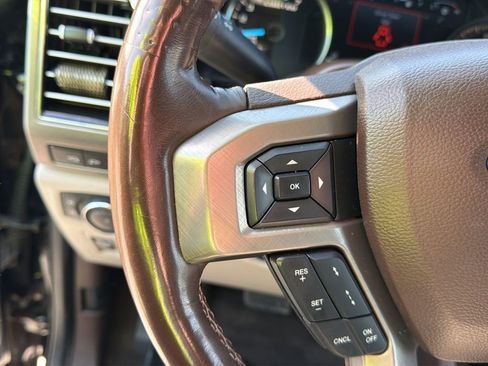 Used 2020 Ford F150 Limited image 21