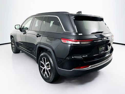 Used 2024 Jeep Grand Cherokee Limited image 5