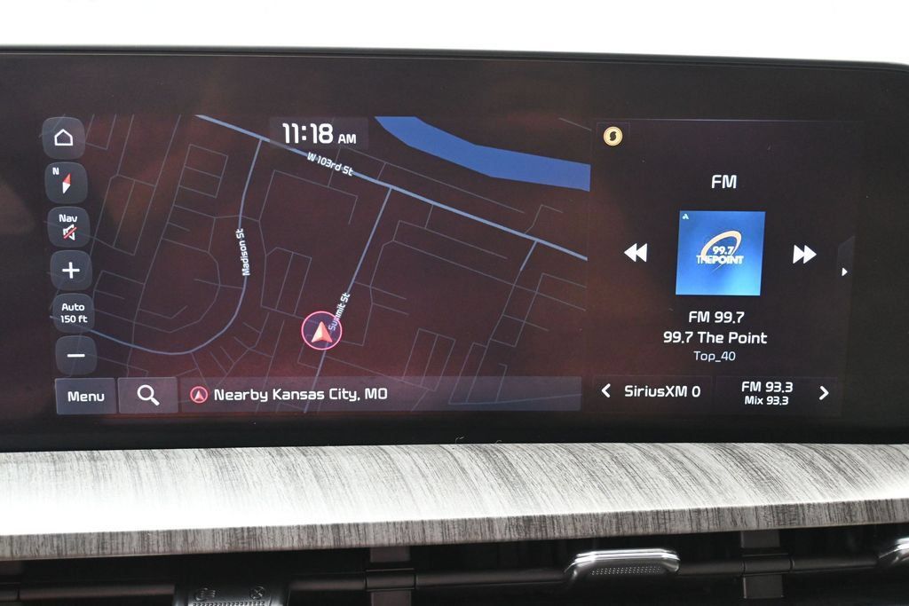 Used 2025 Kia Telluride SX w/ SX Captain's Chair Package AWD/4WD image 22