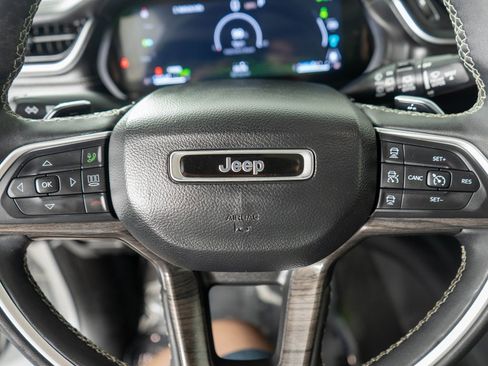 Used 2024 Jeep Grand Cherokee Limited 4xe image 16