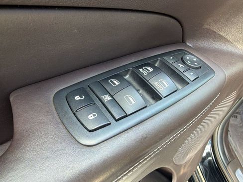 Used 2018 Jeep Grand Cherokee Overland AWD/4WD image 26
